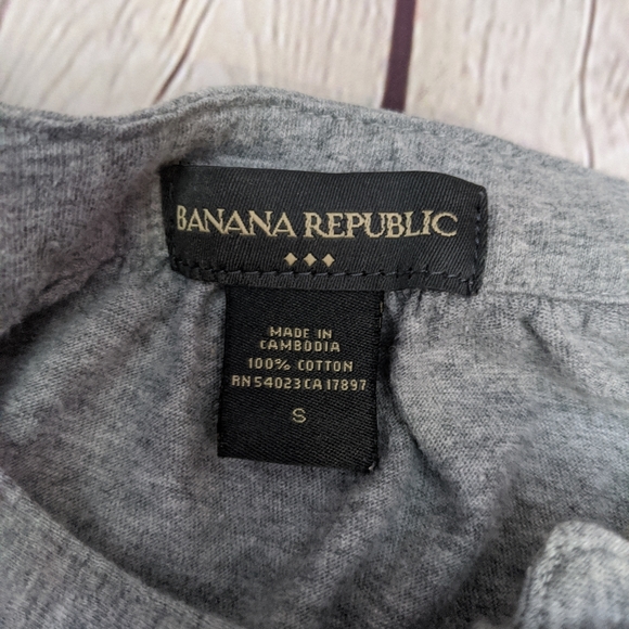 Banana Republic Factory Henley Shirt Small - Picture 7 of 7